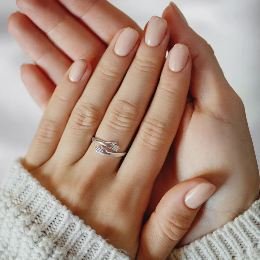 Anillo Abrazo Eterno